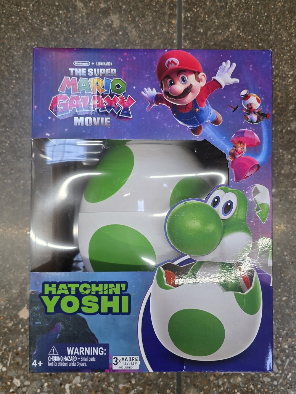 Nintendo Super Mario Galaxy Movie Deluxe Interactive Hatchin' Yoshi Figure